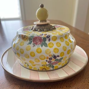 Mackenzie-Childs Retired 1991 Bathing Hut Butter House Plate w/ Buttercup Dome.